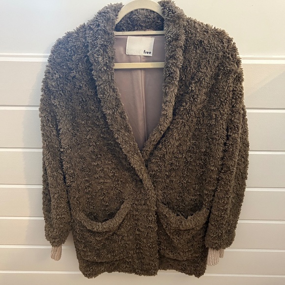 Wilfred Free Soft Sherpa Coat in Olive Green size XS - Picture 1 of 2